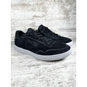 NEW Women’s Reebok Club Memt Black Sz 7.5